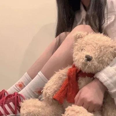 香港艾曼妞粤语